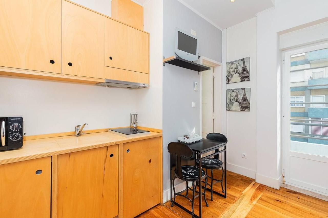 Renovated Apartments In Central Lisbon Bagian luar foto