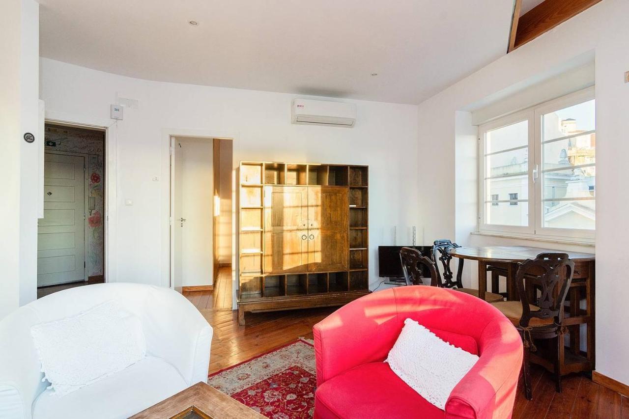 Renovated Apartments In Central Lisbon Bagian luar foto