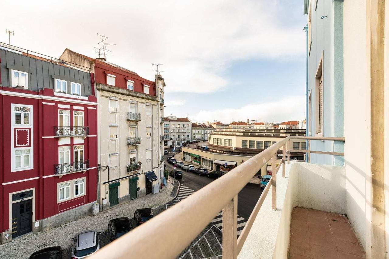 Renovated Apartments In Central Lisbon Bagian luar foto