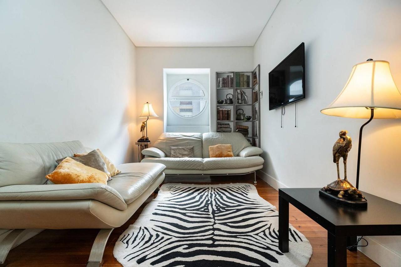 Renovated Apartments In Central Lisbon Bagian luar foto