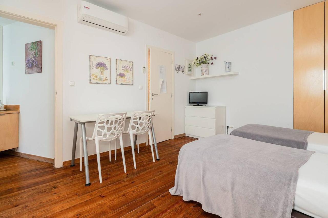 Renovated Apartments In Central Lisbon Bagian luar foto