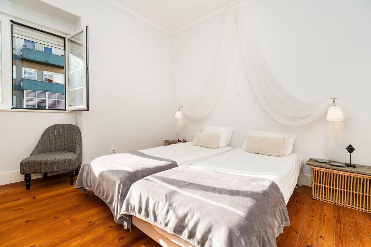 Renovated Apartments In Central Lisbon Bagian luar foto